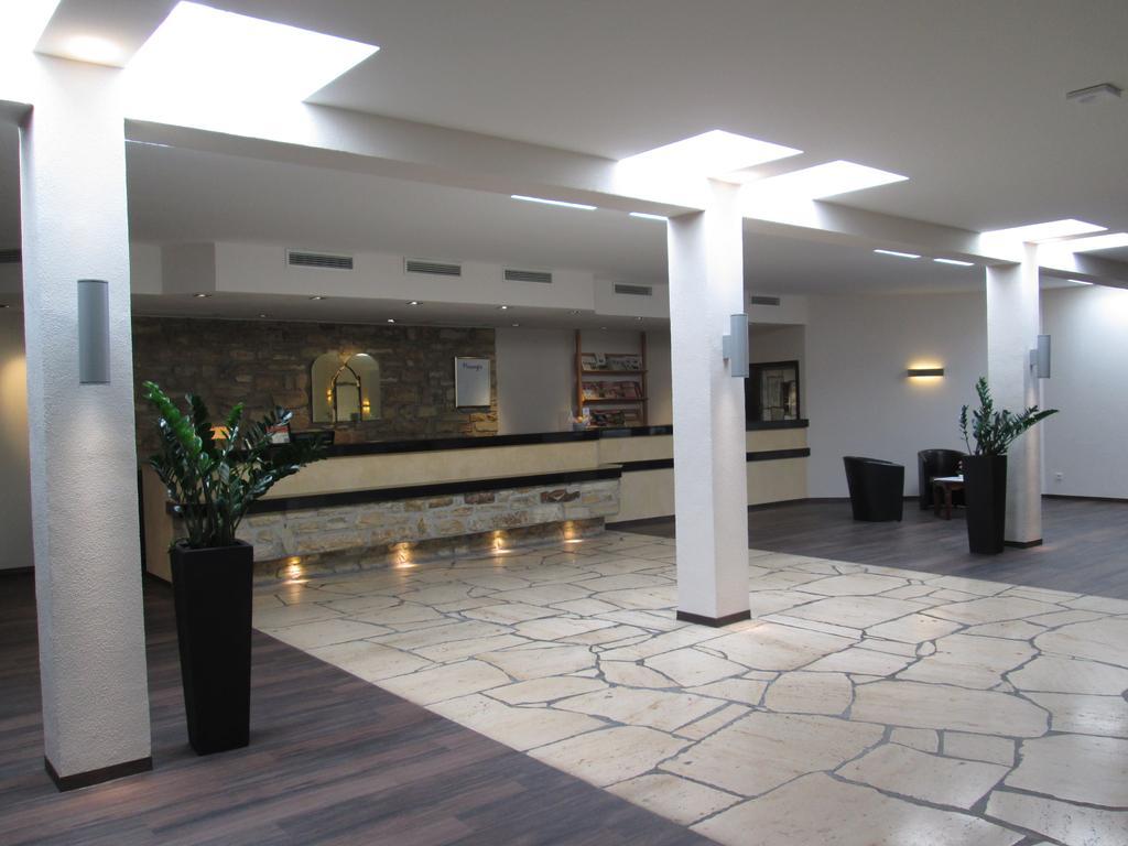 Hotel Moselpark Бернкастел-Кюс Екстериор снимка