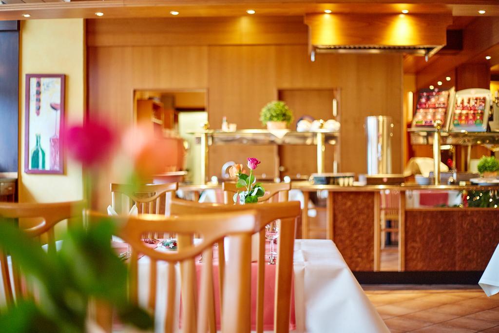 Hotel Moselpark Бернкастел-Кюс Екстериор снимка